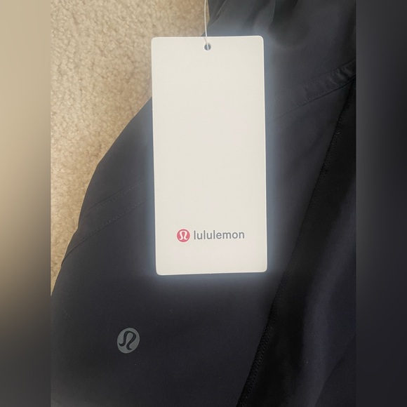 Lululemon Track That High-Rise Lined Shorts 5” - Picture 5 of 6